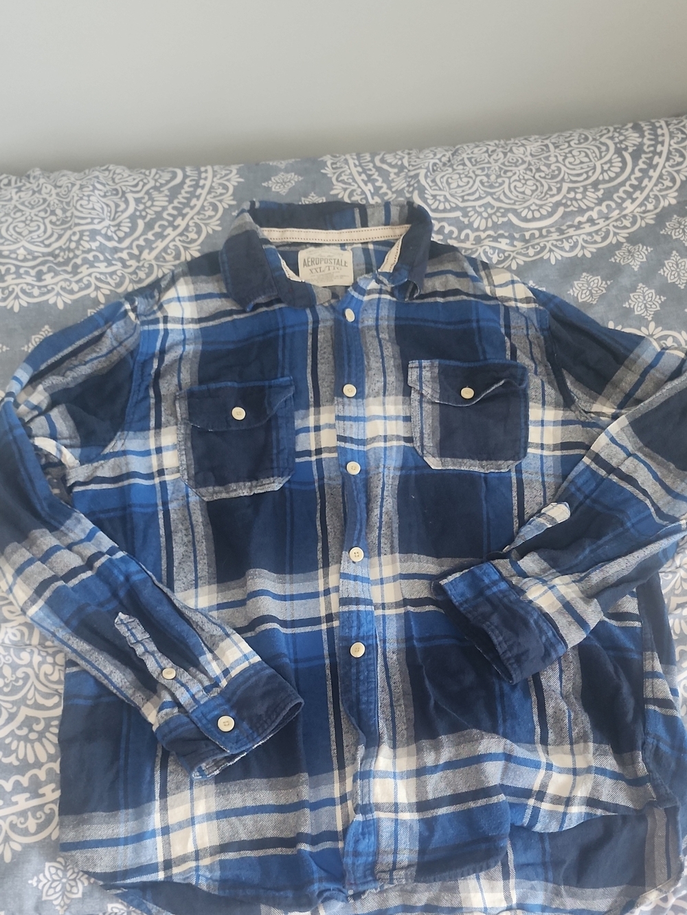 Aeropostale Blue Plaid Men's Button-Up Flannel